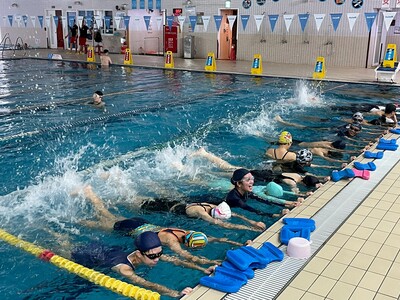 114學年度九年級游泳教學圖片(另開新視窗)