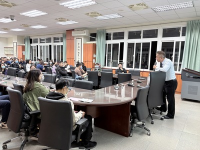 114.11.20 親職講座 - 葉明修老師圖片(另開新視窗)